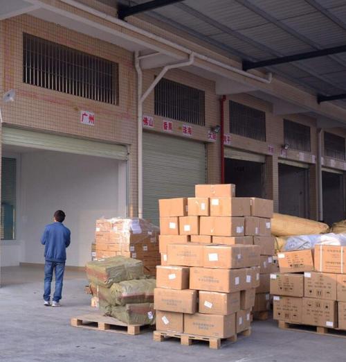 EMC易倍物流快运客服电话